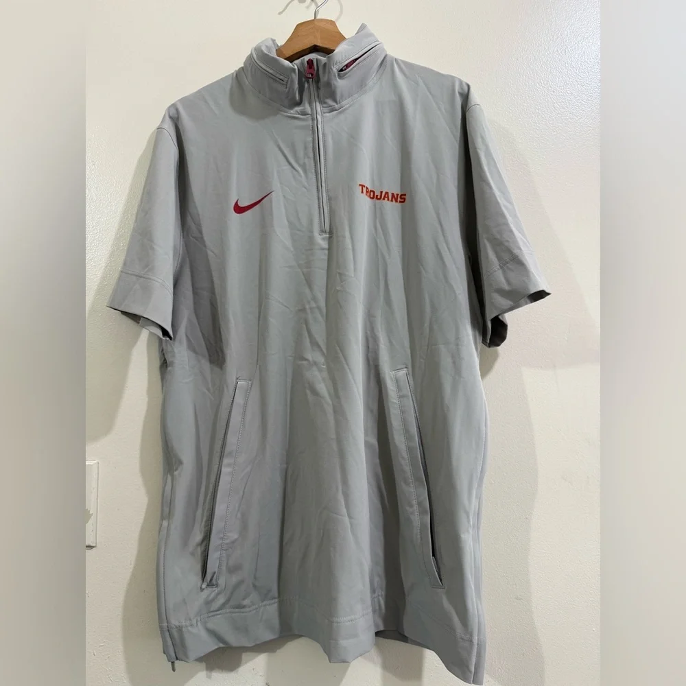 Nike Light Gray Short-Sleeve Quarter-Zip with Red Trojans & Swoosh
